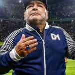 LA ÚLTIMA OVACIÓN A DIEGO EN SU CASA