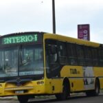 CONTINÚA EL PARO DE COLECTIVOS URBANOS EN MONTECARLO Y CRECE LA INCERTIDUMBRE ENTRE LOS USUARIOS